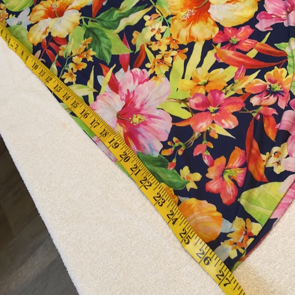 Polo Ralph Lauren flowered T-shirt dress - Picture 2 of 7